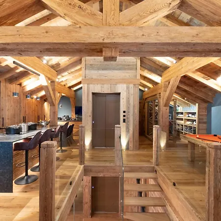 Chalet Kalinka, Meribel,15 Personnes, Piscine, Spa, Massage, Cinema Et Playroom *