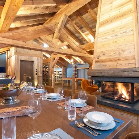 Chalet Kalinka, Meribel,15 Personnes, Piscine, Spa, Massage, Cinema Et Playroom